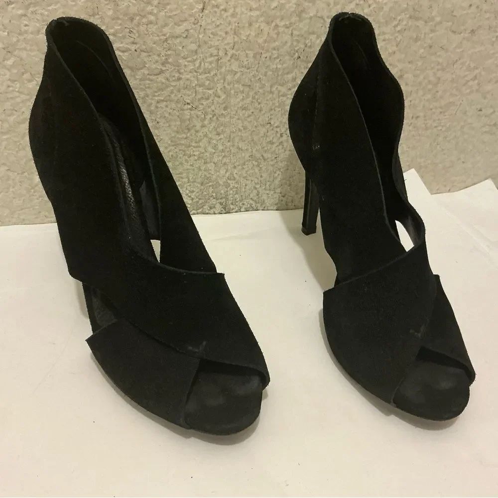 Pedro Garcia Suede Ankle Strap Stiletto Heel Pumps Womens Size 36.5